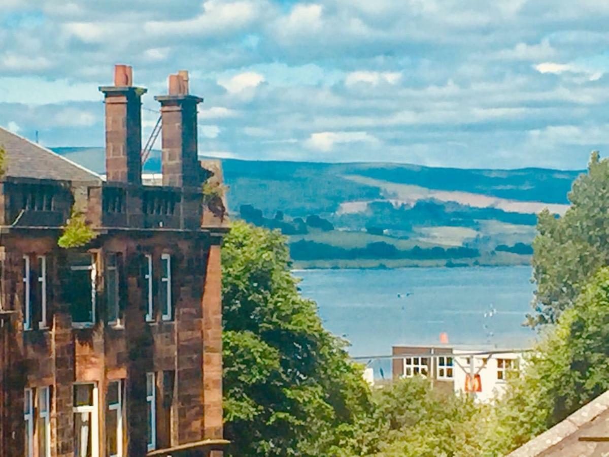 The Lion'S Den On Royal Street Appartement Gourock Buitenkant foto