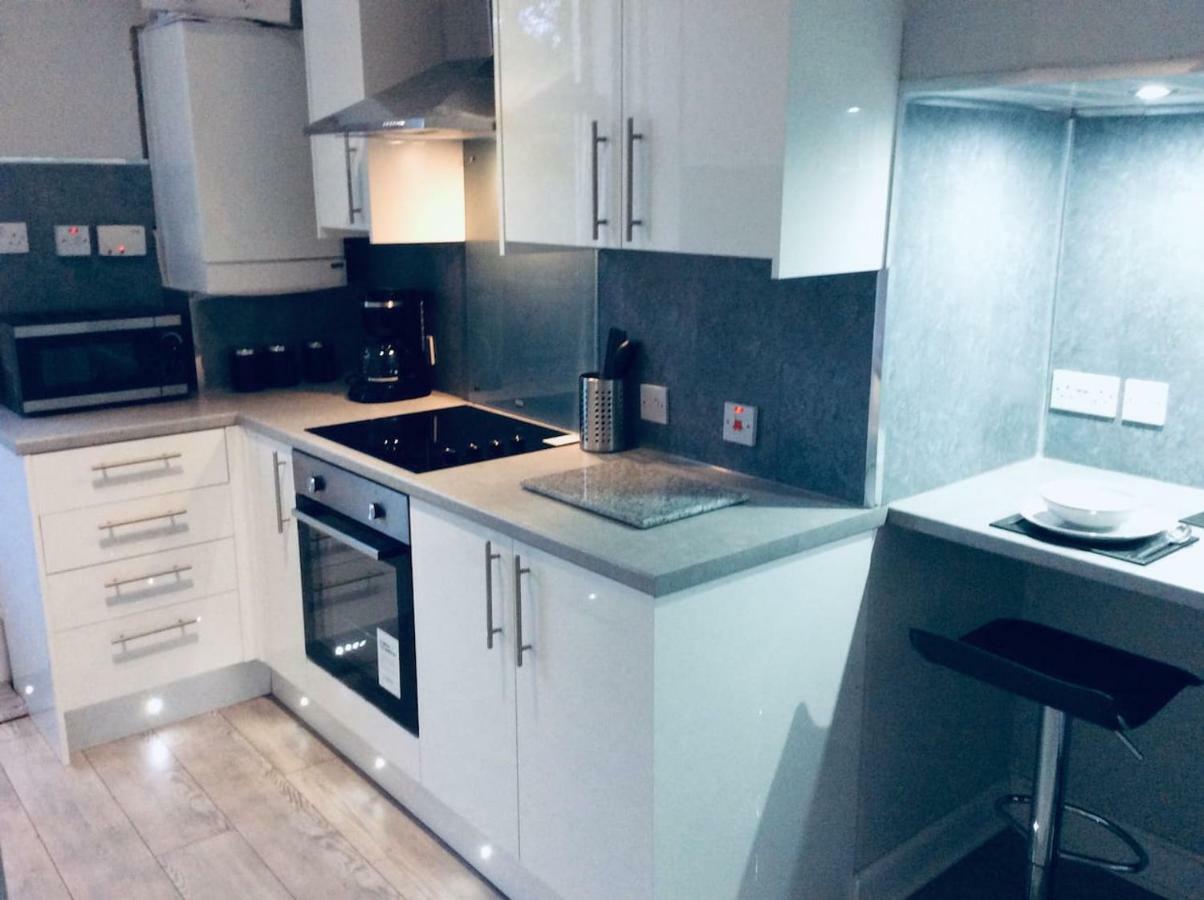 The Lion'S Den On Royal Street Appartement Gourock Buitenkant foto